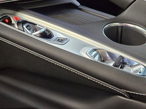 Used 2026 Chevrolet Corvette Stingray Preferred Cpe w/ Z51 Performance Package image 12