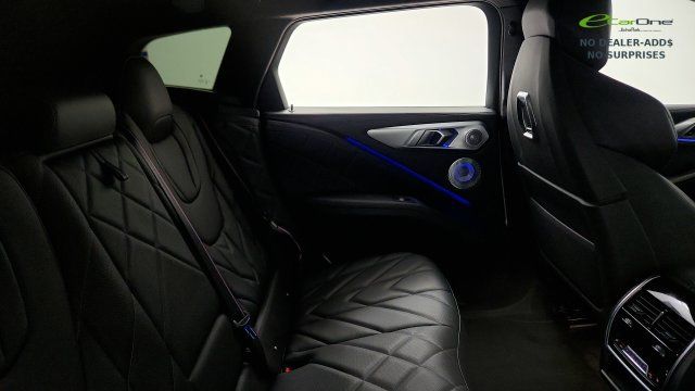 Used 2023 BMW XM AWD/4WD image 37