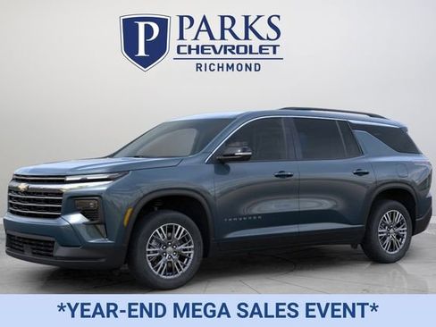 New 2026 Chevrolet Traverse LT w/ Driver Confidence Package image 2