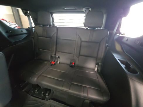 Certified 2022 Chevrolet Tahoe RST w/ Sport Performance Package AWD/4WD image 28