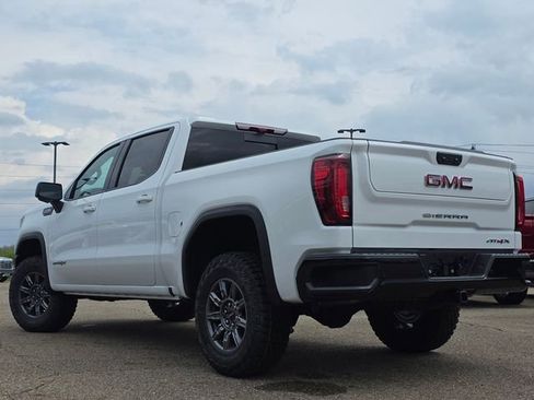 New 2026 GMC Sierra 1500 AT4X AWD/4WD image 15