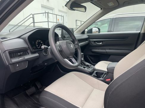 Used 2025 Honda CR-V EX image 6