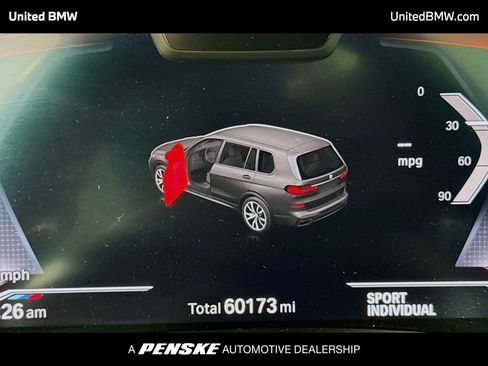 Used 2022 BMW X7 xDrive40i w/ M Sport Package AWD/4WD image 7