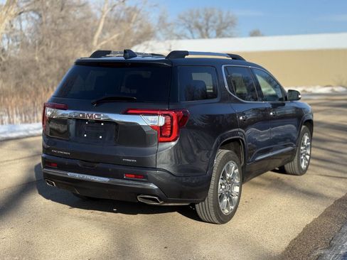 Used 2023 GMC Acadia Denali w/ Denali Ultimate Package image 8