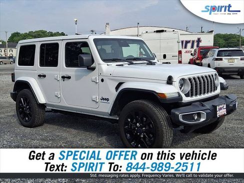 Certified 2025 Jeep Wrangler Unlimited Sahara w/ Safety Group AWD/4WD image 1