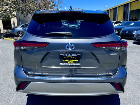 Used 2020 Toyota Highlander Limited Platinum image 6