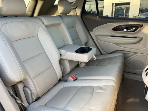 Used 2019 GMC Terrain Denali w/ Advanced Safety Package image 37