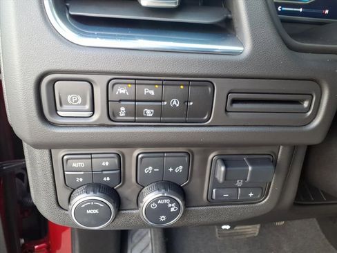 Certified 2023 Chevrolet Tahoe RST AWD/4WD image 24