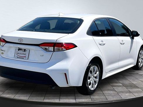 Used 2024 Toyota Corolla LE FWD image 13