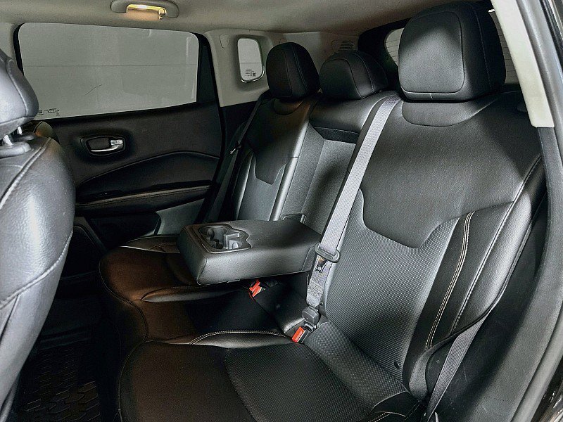 Used 2020 Jeep Compass Limited AWD/4WD image 19