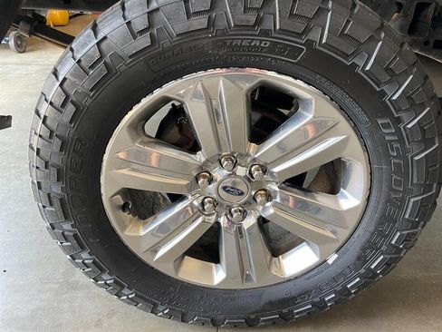 Used 2018 Ford F150 XLT w/ Equipment Group 302A Luxury AWD/4WD image 27