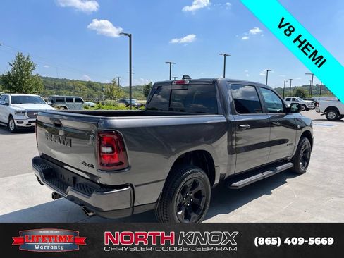 New 2026 RAM 1500 Express AWD/4WD image 21