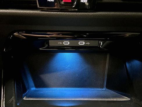 Used 2024 Volkswagen GTI Autobahn image 36