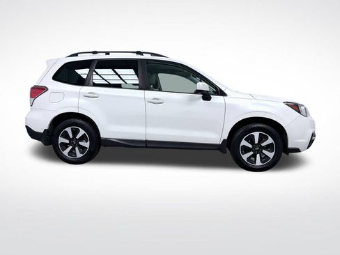 Used 2018 Subaru Forester 2.5i Premium AWD/4WD image 10
