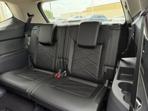 Used 2024 Volkswagen Atlas SE FWD image 28