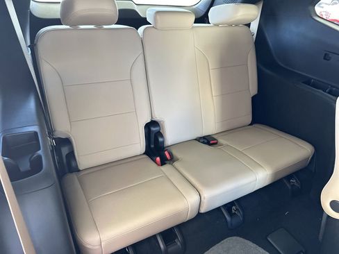 New 2026 Buick Enclave Preferred w/ Power Package AWD/4WD image 39