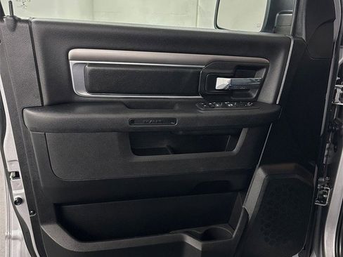 Used 2022 RAM 1500 Classic Warlock image 8