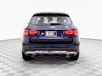 Used 2022 Mercedes-Benz GLC 300 4MATIC video 4