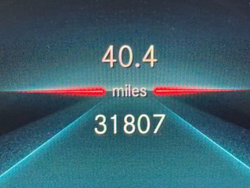 Used 2023 Mercedes-Benz GLE 450 4MATIC image 18