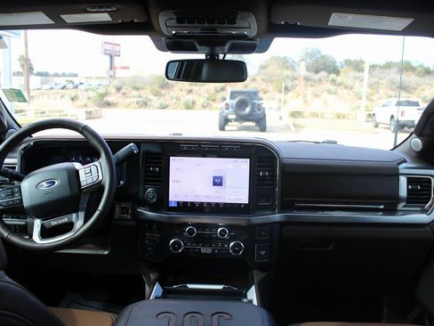 Certified 2024 Ford F250 King Ranch image 13