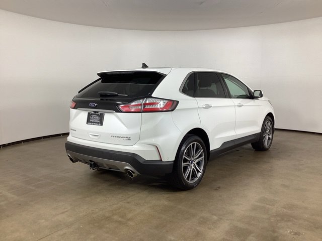 Used 2020 Ford Edge Titanium AWD/4WD image 5