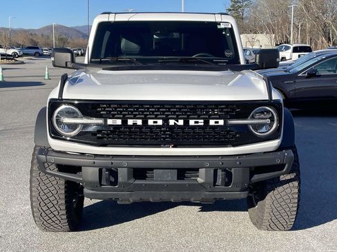 Used 2024 Ford Bronco Wildtrak image 23