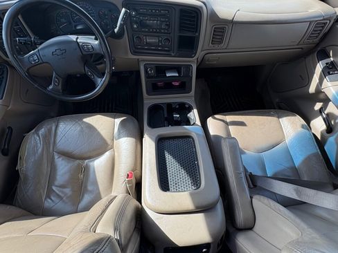 Used 2004 Chevrolet Silverado 2500 LT w/ Skid Plate Package image 11