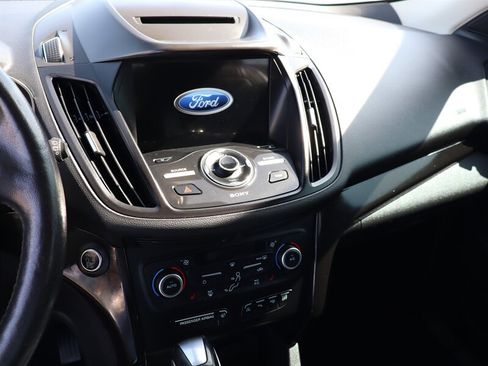 Used 2018 Ford Escape Titanium AWD/4WD image 8
