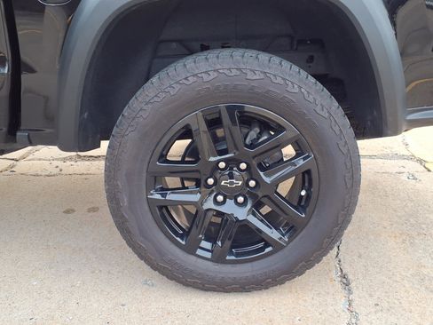 Certified 2024 Chevrolet Colorado Trail Boss w/ Advanced Trailering Package image 8