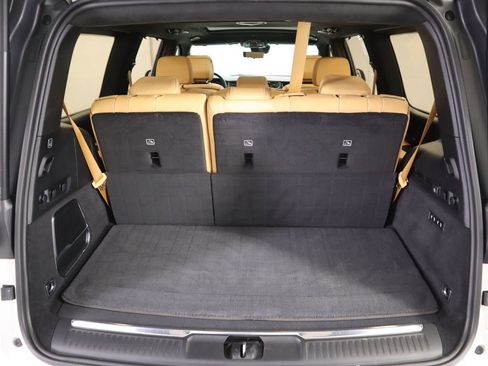 Used 2022 Jeep Grand Wagoneer Series III w/ Flexible Seating Group image 30