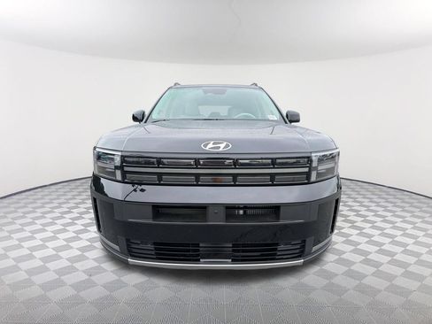 Used 2025 Hyundai Santa Fe Limited FWD image 2