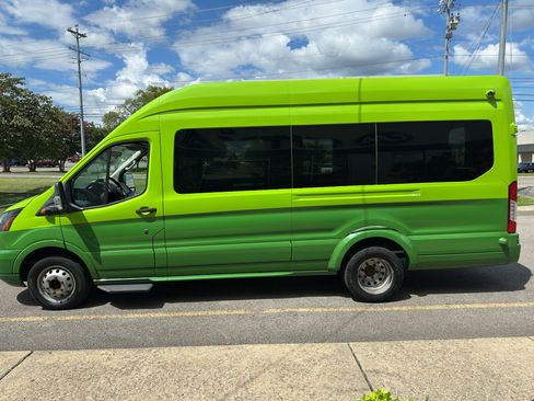Used 2018 Ford Transit 350 XL RWD image 7