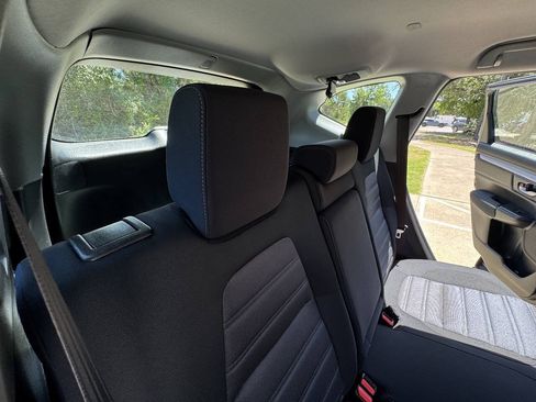 Used 2019 Honda CR-V LX image 23