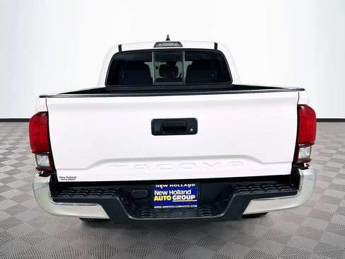 Used 2023 Toyota Tacoma SR5 RWD image 6