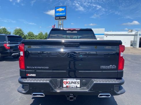 New 2025 Chevrolet Silverado 1500 High Country image 10