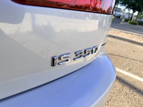 Used 2006 Lexus IS 350 RWD image 7