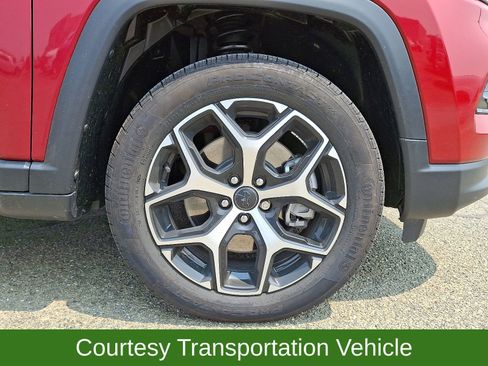 New 2025 Jeep Compass Limited w/ Sun & Sound Group AWD/4WD image 5