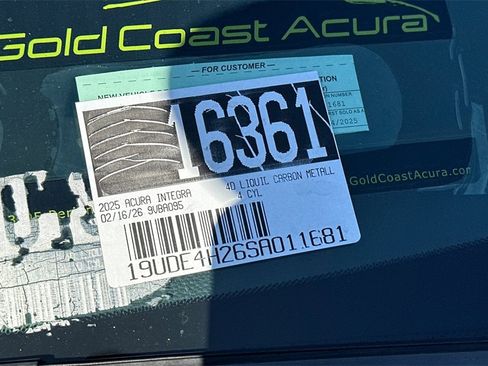 Used 2025 Acura Integra image 3