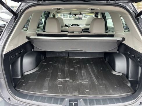 Used 2023 Subaru Forester Limited image 24