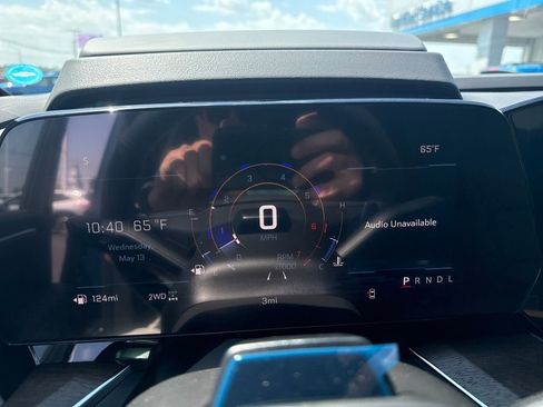 New 2026 Chevrolet Suburban High Country AWD/4WD image 20