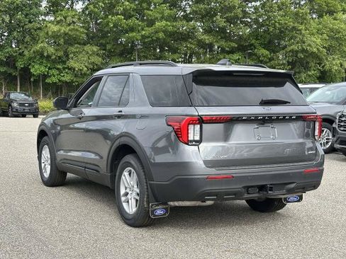 New 2026 Ford Explorer Active AWD/4WD image 4
