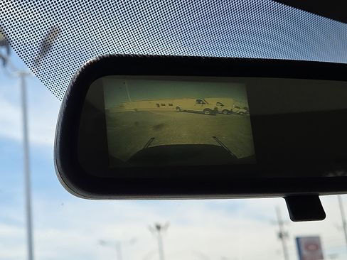 Used 2016 Chevrolet Express 2500 image 15