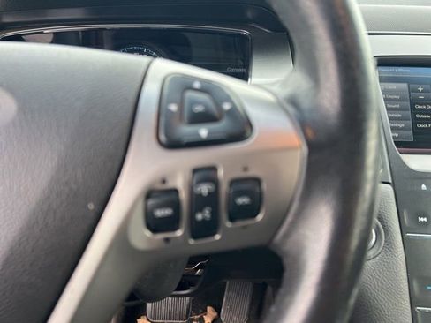 Used 2015 Ford Taurus SEL w/ Equipment Group 201A image 15