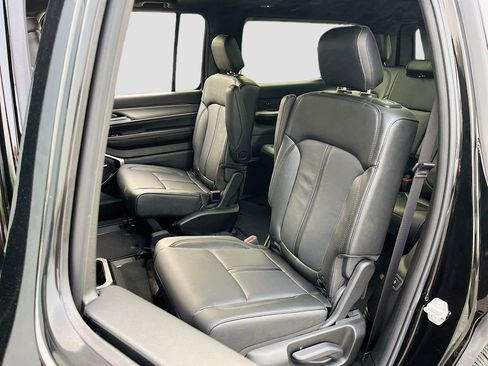 New 2026 Jeep Grand Wagoneer Limited w/ Premium Group II AWD/4WD image 26