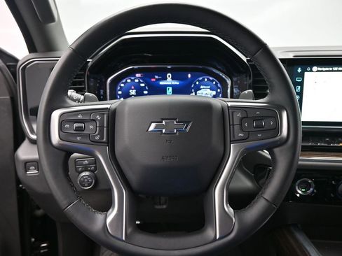 Used 2024 Chevrolet Silverado 1500 RST w/ Z71 Off-Road Package image 18