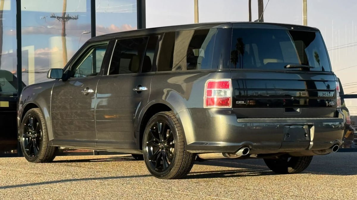 Used 2018 Ford Flex SEL w/ Equipment Group 202A FWD image 7