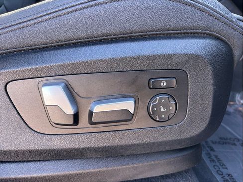 Used 2021 BMW X5 xDrive40i w/ Premium Package image 48