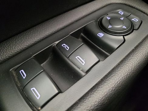 Used 2019 GMC Terrain SLE image 27