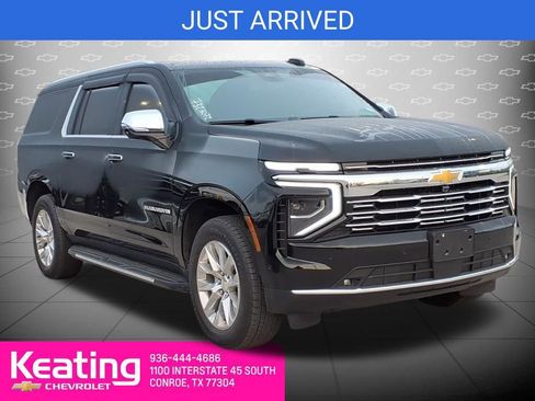 Used 2025 Chevrolet Suburban Premier AWD/4WD image 1