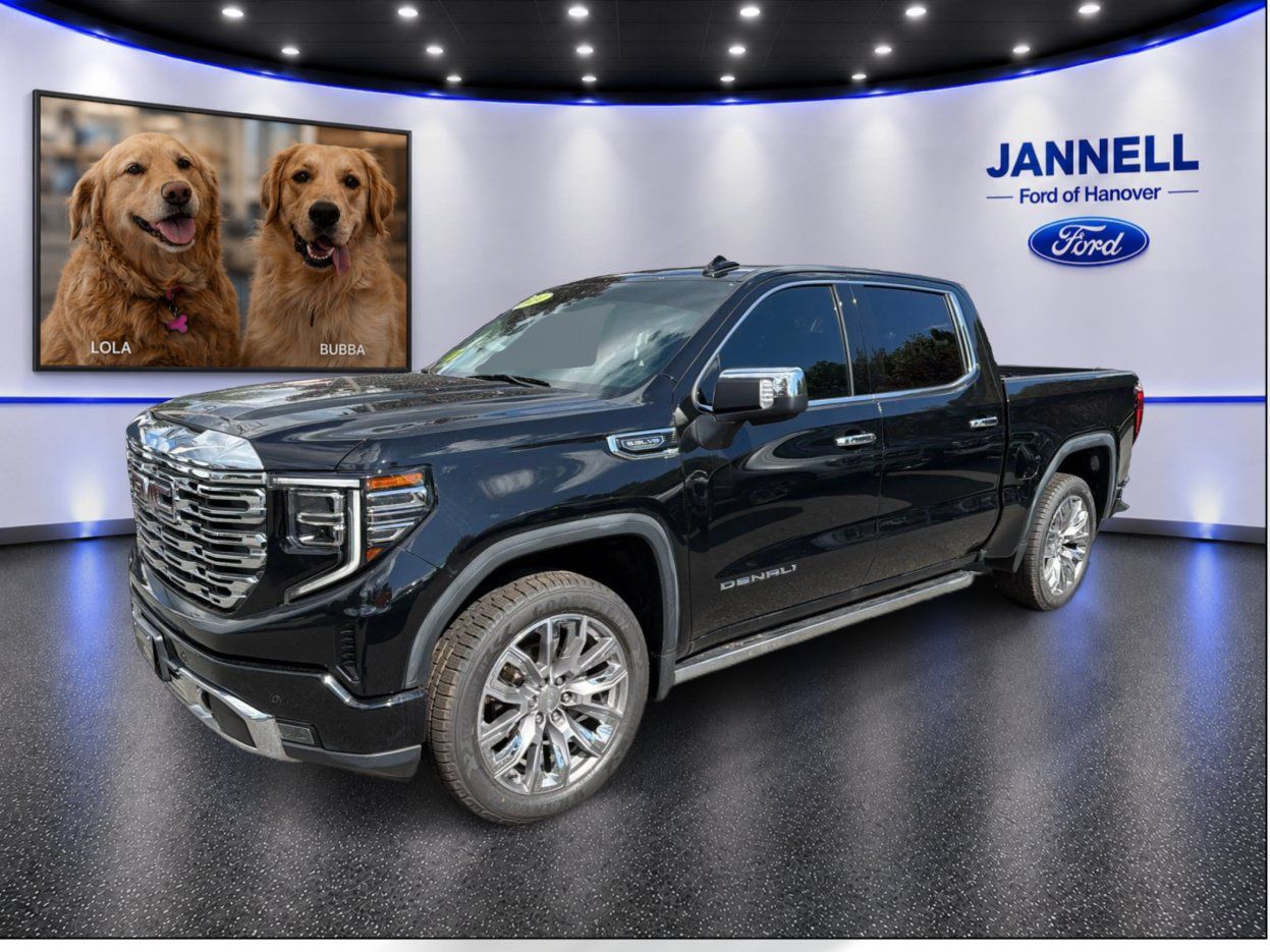 Used 2024 GMC Sierra 1500 Denali w/ Denali Reserve Package AWD/4WD image 1